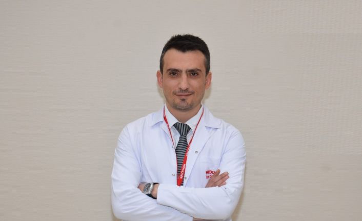 Uzmanından uyarı: “Çocuğunuzun yüksek sesle TV izlemesi işitme kaybı belirtisi olabilir”