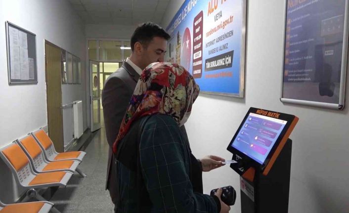 Yerli ve milli yazılımla geliştirildi: Tek dokunuşla nüfus işlemleri halledilebiliyor