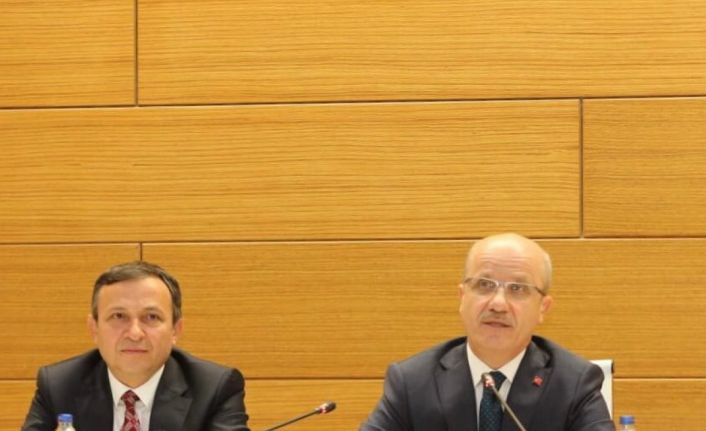 YÖK Başkanı Prof. Dr. Özvar, ERÜ Senato Üyeleri İle Bir Araya Geldi