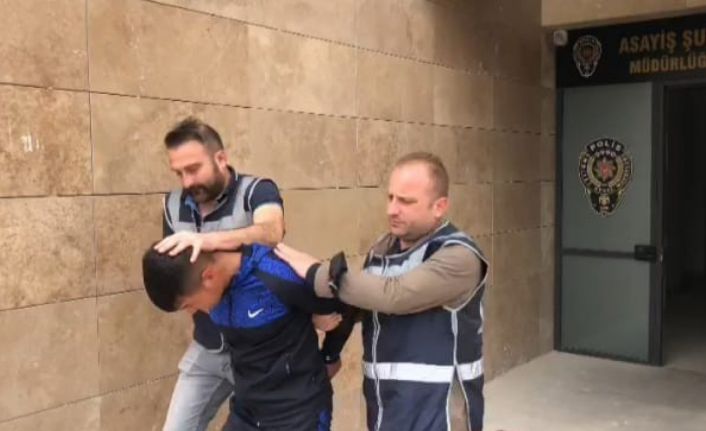 1 kişinin öldüğü 1 kişinin de yaralandığı bıçaklı kavgada katil zanlısı tutuklandı
