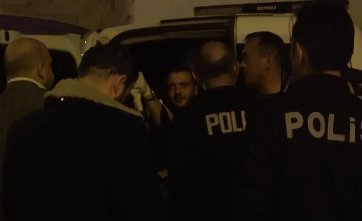 Alkollü genç, para yüzünden tartıştığı babasının başına mermer ile vurarak öldürdü