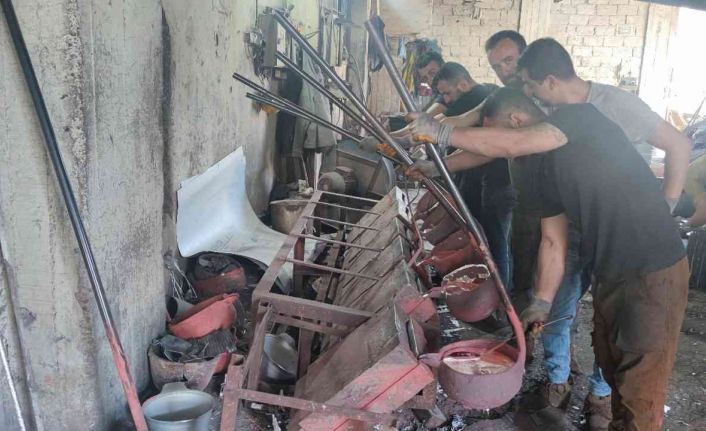 Alüminyum işçilerinin Ramazan’da sıcakla imtihanı