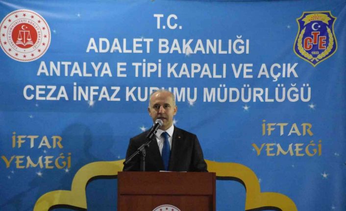 Antalya E Tipi cezaevinde bulunan 37 iş ve meslek atölyesinde 110 hükümlü çalışıyor
