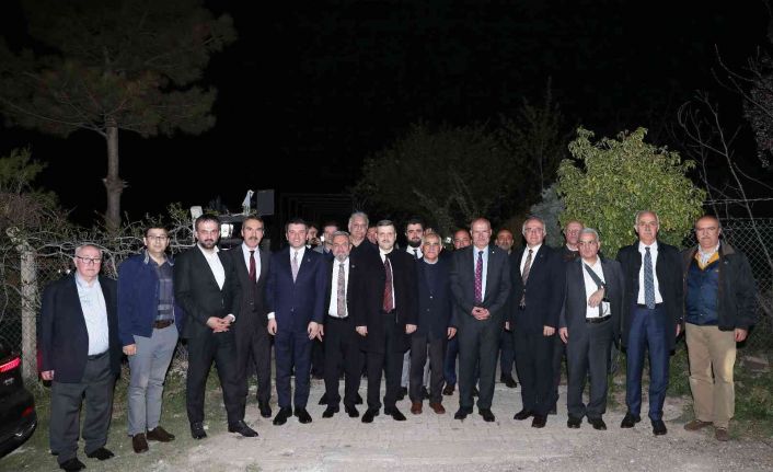 ATO Başkanı Baran, bürokrasi, siyaset, akademi ve iş dünyasını iftarda bir araya getirdi