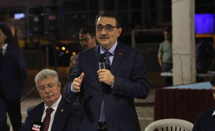 Bakan Dönmez: “Elektrikte sessiz bir devrim yaptık, neredeyse 100 milyar doların üzerinde yatırım yaptık”