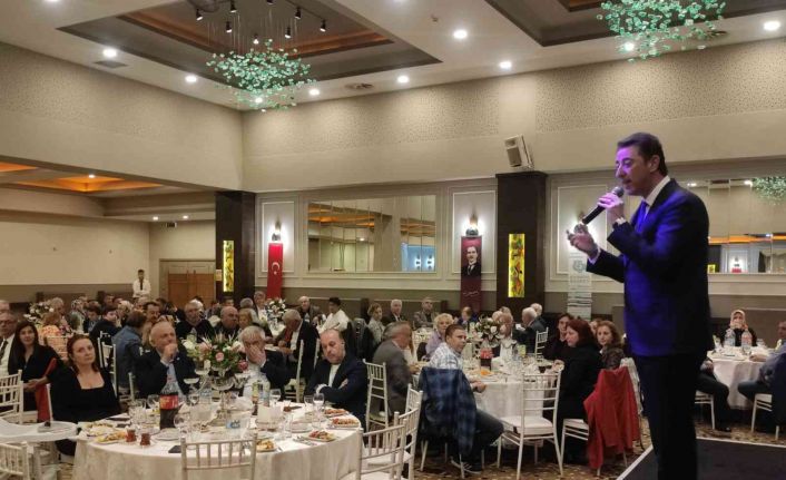 Bandırma Belediyesi’nden muhtarlara iftar yemeği