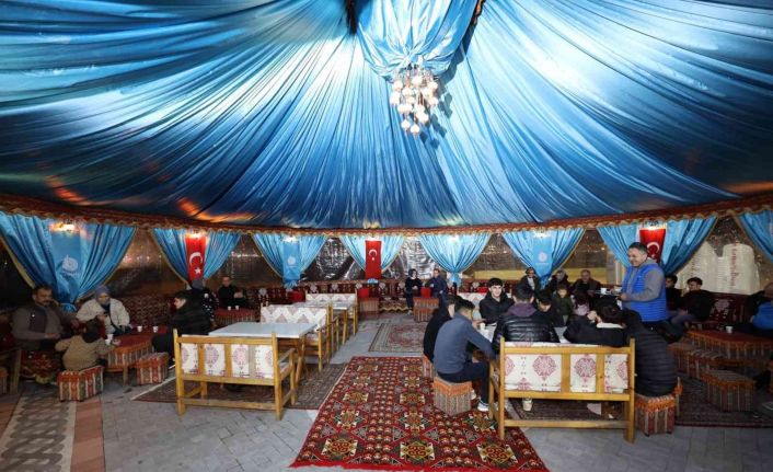 Başiskele’de Ramazan çadırı kuruldu