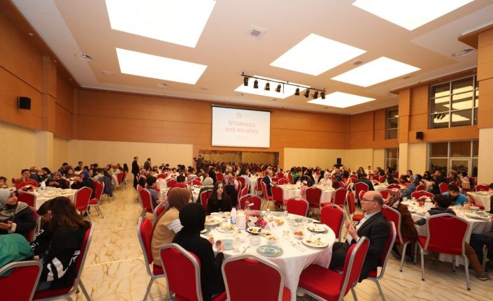 Başkan Büyükgöz: "Yetim ve öksüz çocuklarımıza ayrı bir değer veriyoruz"