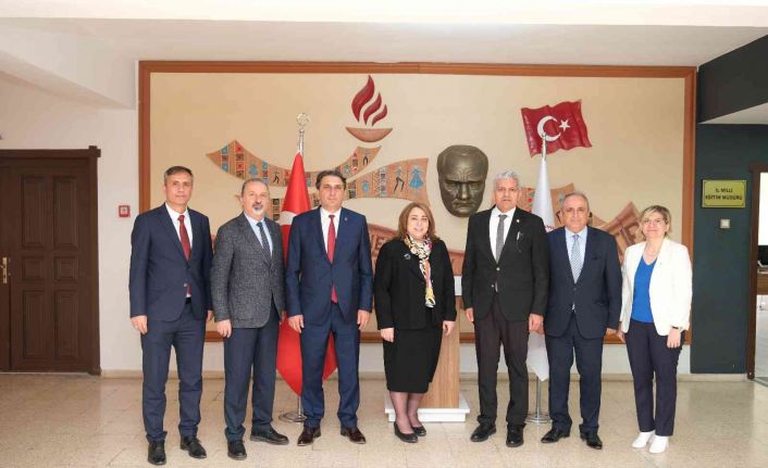 Başkan Küpeli, "Ekonomiye değer katan aranan iş gücü yetiştirmeyi amaçlıyoruz”