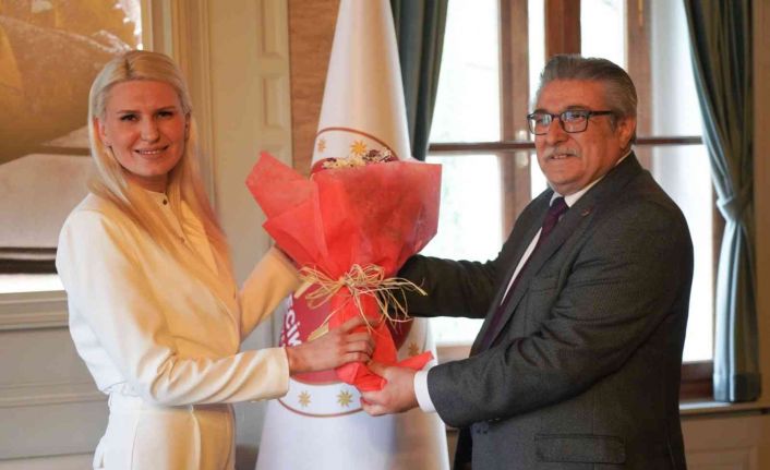 Bilecik Belediye Başkan Vekilliğine seçilen Melek Mızrak Subaşı görevi devraldı