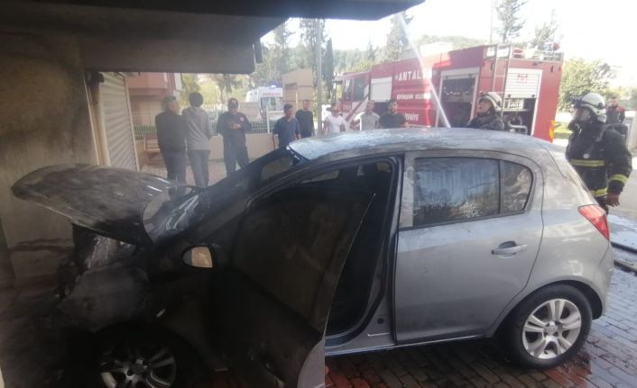 Bina altında kapalı garajda park halindeyken yanan araç paniğe sebep oldu