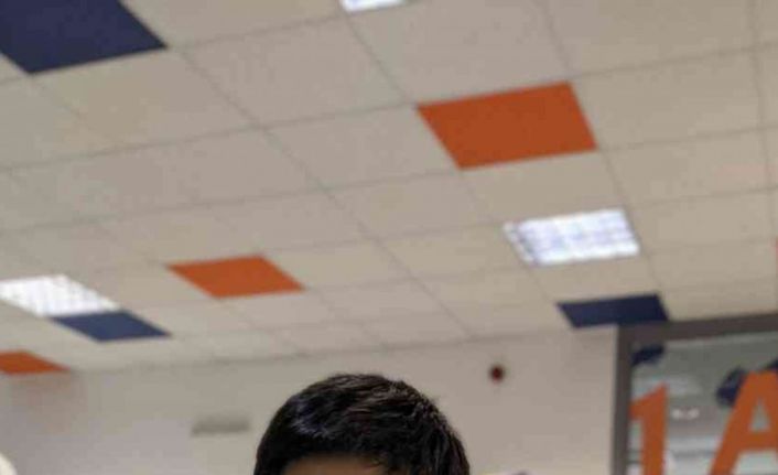 Bursa Büyükşehir Belediyesporlu satranççılar yeni unvanlar almaya devam ediyor