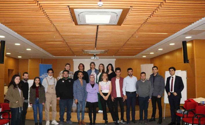 Büyükşehir gönüllüler için proje yazma eğitimi verdi