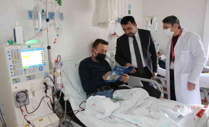 Diyaliz olurken Kur’an öğreniyorlar