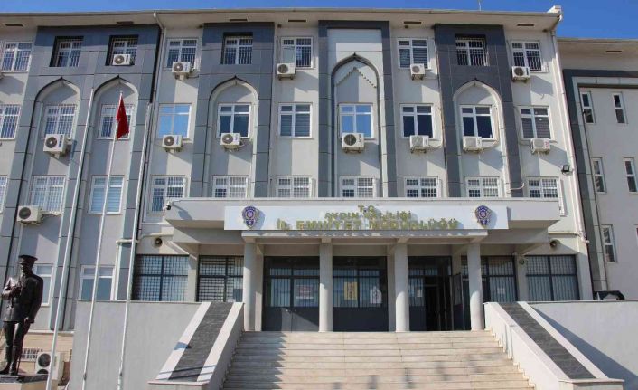 (DÜZELTME) Aydın merkezli iki ilde fuhuş operasyonu: 5 gözaltı