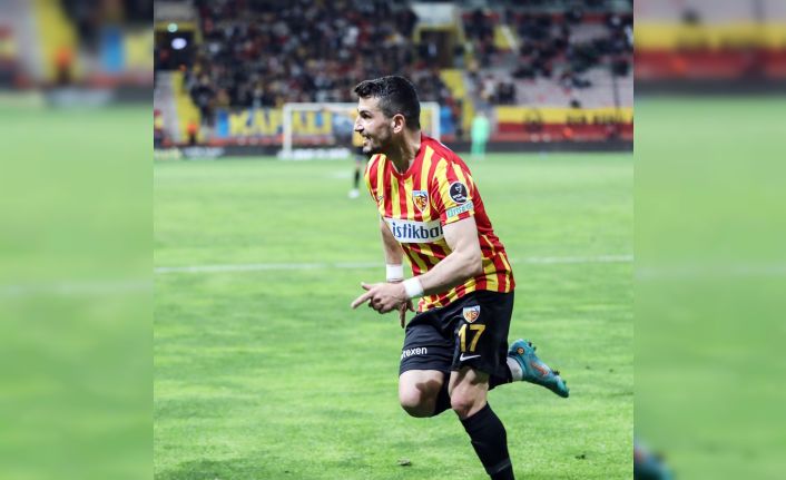 Emrah Başsan’dan gol performansı