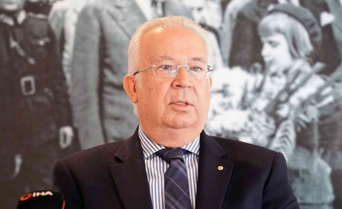 Eşref Hamamcıoğlu: "Yönetilebilir, sürdürülebilir bir yapıya kavuşmuş Galatasaray vaat ediyoruz"