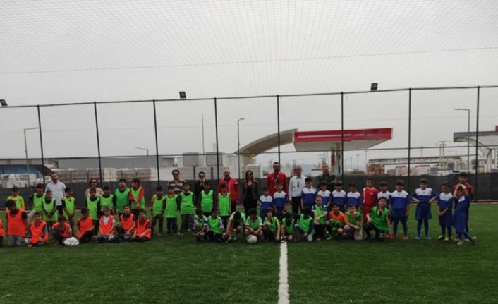 Germencik’te 23 Nisan futbol turnuvası başladı