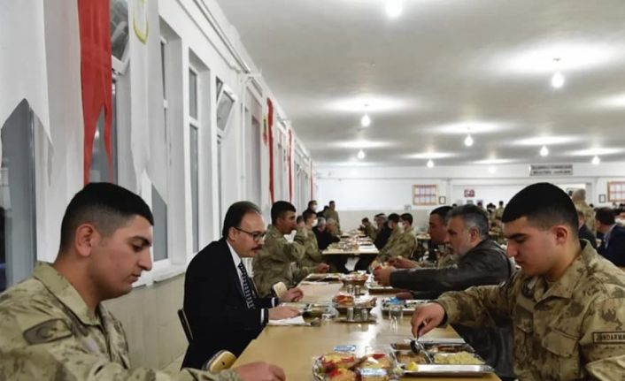 Jandarma Genel Komutanı Orgeneral Arif Çetin, bir takım ziyaretler için Bilecik’e geldi