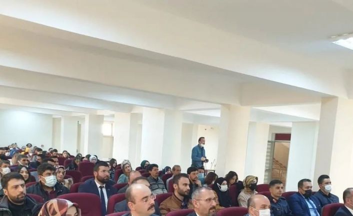 Kangal’da bağımlılıkla mücadele çalıştayı yapıldı