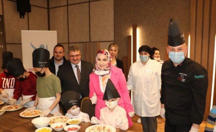 Kanser tedavisi gören çocuklar ve aileleri iftar programında bir araya geldi