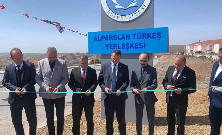 KAYÜ Pınarbaşı Yerleşkesine ’Alparslan Türkeş’ ismi  verilmesiyle ilgili tören düzenlendi