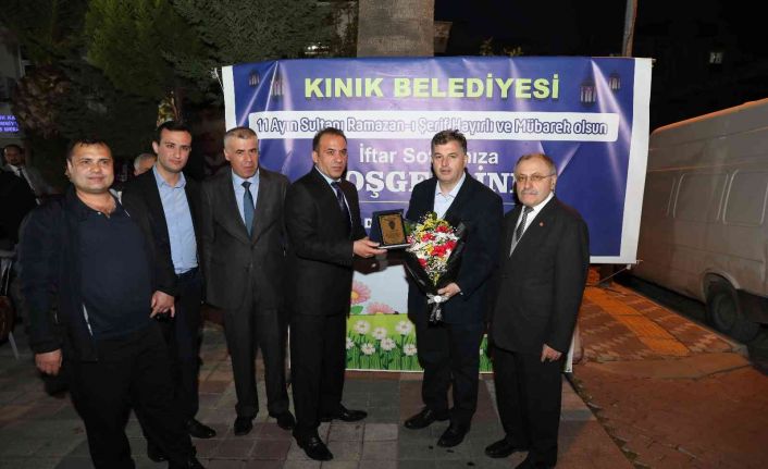 Kınık’ta emniyet mensupları ve ilçe protokolü iftar sofrasında buluştu