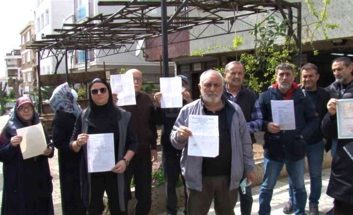 Maltepe’de müteahhidin ’satılık ev oyunu’: 30 yıllık evlerinden oldular