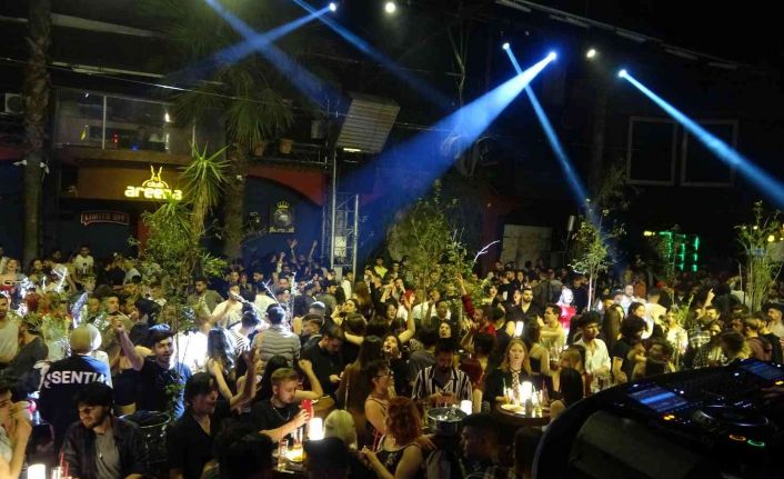 Marmaris’in en büyük diskosu Areena Club ‘Yaza merhaba’ açılışı yaptı