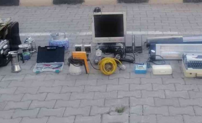 Nevşehir’de evlerden hırsızlık yapan 2 kişi tutuklandı