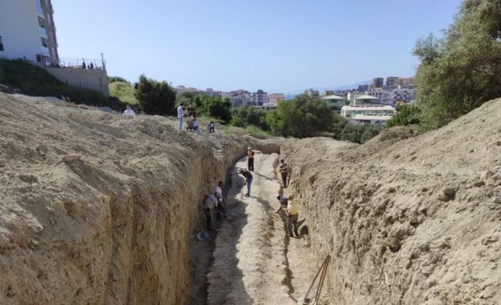 Önce 2 bin 100 yıllık su kemeri, sonra ilginç yolsuzluklar ortaya çıktı