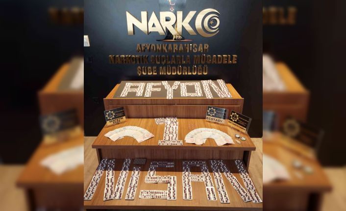 Polisten zehir tacirlerine ‘1 Nisan’ sürprizi