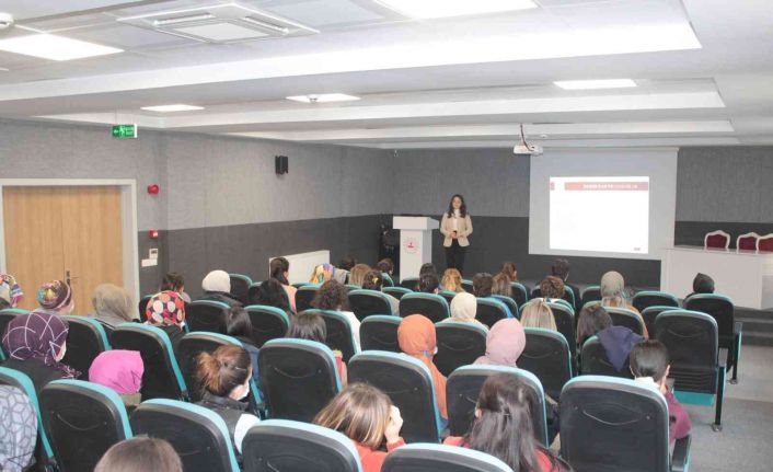 ŞÖNİM, aile içi şiddetle mücadeleyi anlattı