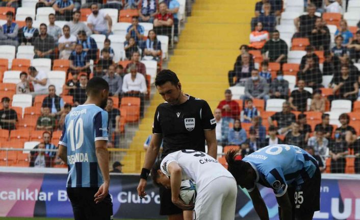 Spor Toto Süper Lig: Adana Demirspor: 2 - Altay: 0 (İlk yarı)