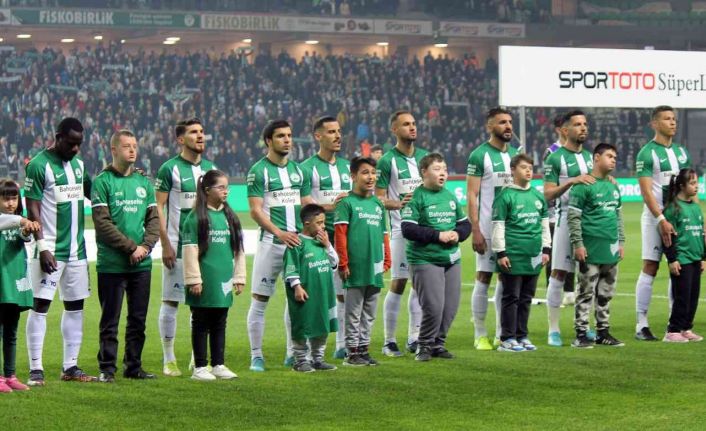 Süper Lig: GZT Giresunspor: 0 - Beşiktaş: 0 (Maç devam ediyor)