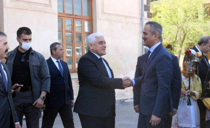 Suriye sınırındaki Kilis’te eğitim seferberliği