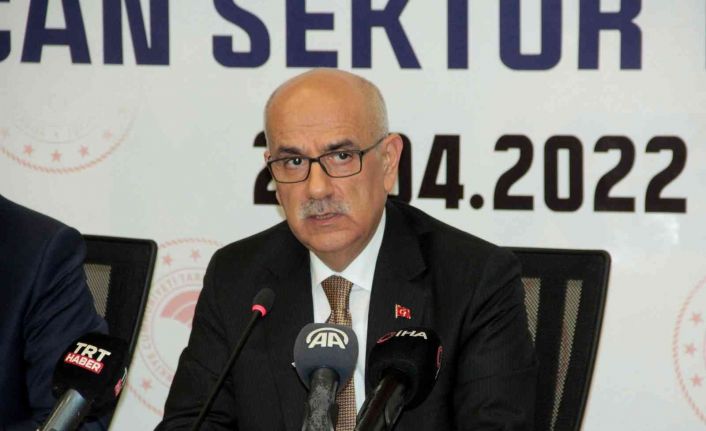 Tarım ve Orman Bakanı Kirişci, Erzincan’da Tarım Sektör Temsilcileri Toplantısında katıldı