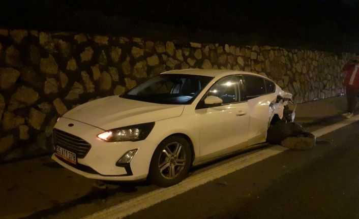 TEM’de 4 aracın karıştığı zincirleme kazada tır sürücüsü olay yerinden kaçtı