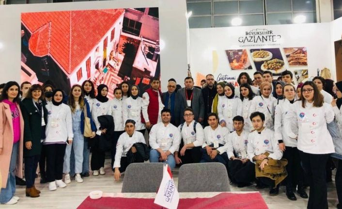 Turizm MYO öğrencileri Mezopotamya Turizm ve Gastronomi fuarında