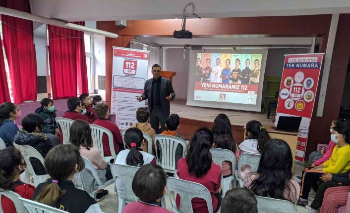 Uşak 112 Acil Çağrı Merkezi okullarda eğitim veriyor
