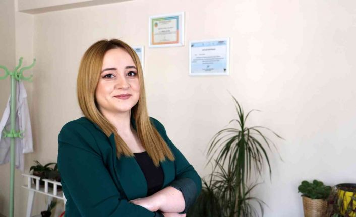 Uzmanı uyardı, iftarla sahur arası 12 bardak su tüketmeliyiz