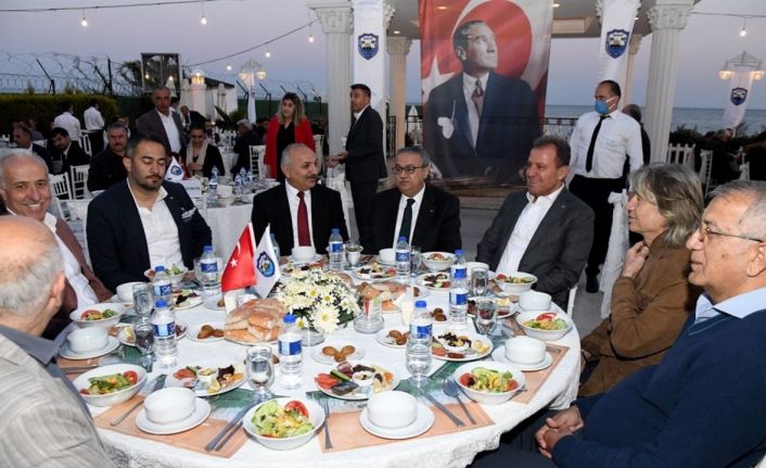 Vali Su: "Devletimiz ve hükümetimiz esnafımıza gerekli desteği vermeye devam ediyor"