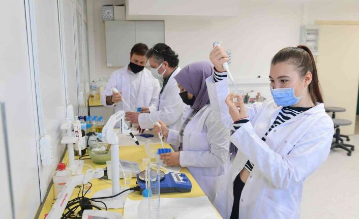 Yunus Emre Sağlık Hizmetleri MYO ara eleman değil aranan mezunlar yetiştiriyor