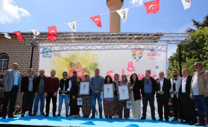 8. Şakayık Şenliği Şile’de renkli ve eğlenceli anlara sahne oldu