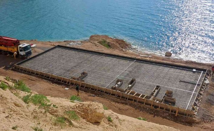 Adilcevaz’da ‘Su Sporları Merkezi ve Dalış Okulu’nun temeli atıldı