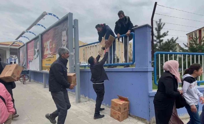 Ağrı Belediyesinin şeker dağıtma organizasyonu bazı kişiler tarafından sabote edildi