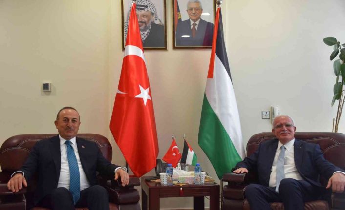 Bakan Çavuşoğlu, Filistinli mevkidaşı el-Maliki ile görüştü