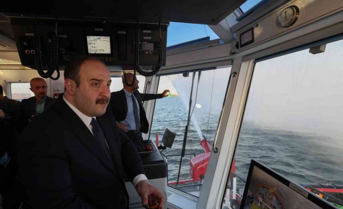Bakan Varank: “Türkiye geçen yıl 2 milyar dolarlık gemi ihracatına imza attı”