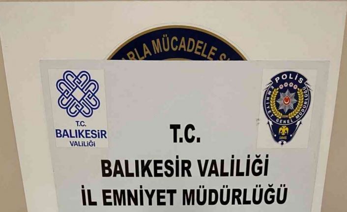 Balıkesir’de 86 şahsa polisten uyuşturucu operasyonu