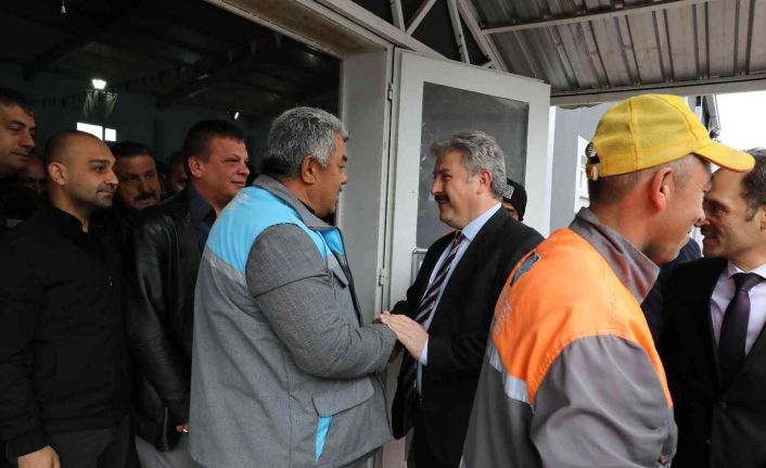 Başkan Palancıoğlu: “Melikgazi belediyesi çalışanları ile büyük bir aile gibi”